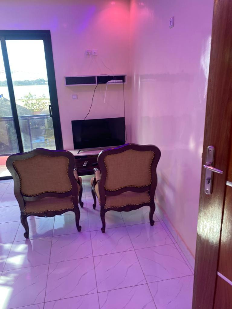 Hotel Toolbi Niaga Extérieur photo